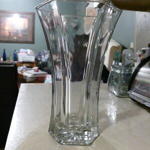 Vintage Indiana Hoosier Glass #4041 Hexagon Vase